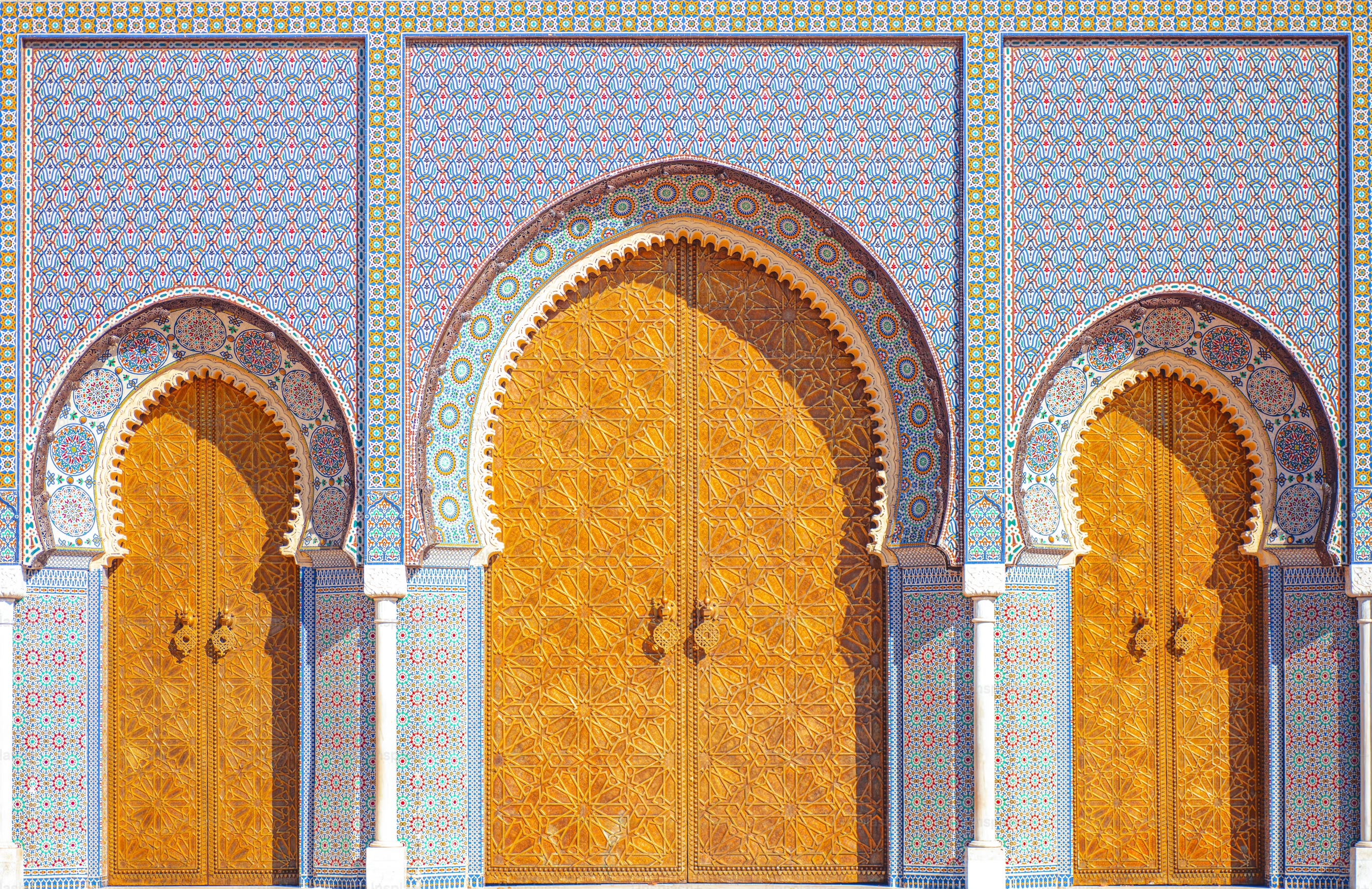 Puertas doradas del Palacio Real de Fez