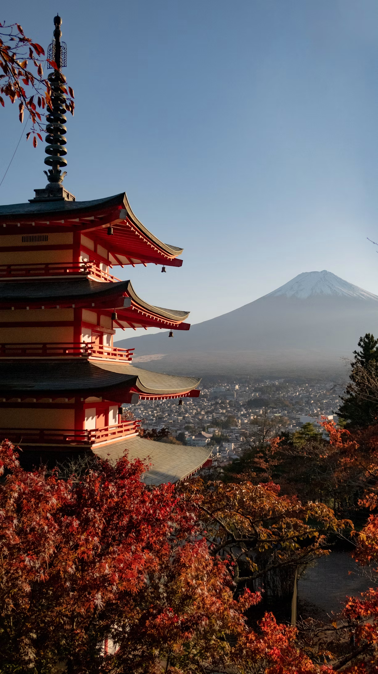 Pagoda Chureito y el Monte Fuji en otoño
